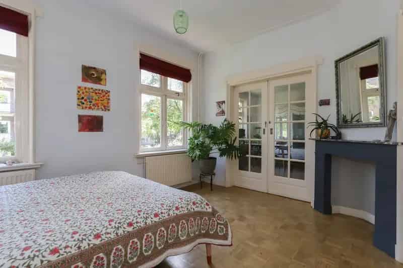 Nijmegen Oost Ruime bovenwoning 3 slaapkamers dakterras