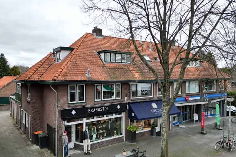 Winkel te huur Amersfoort Leusderweg 83m²