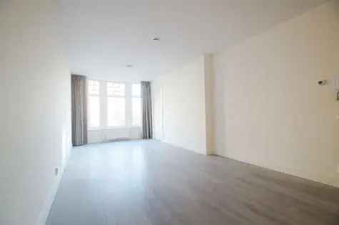 3 Kamer Appartement Delfshaven 65m2 te Huur