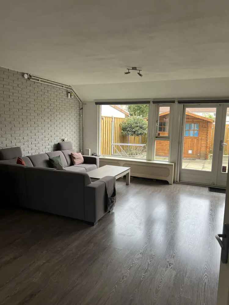 Gemeubileerde kamer Almere Centrum - Direct beschikbaar