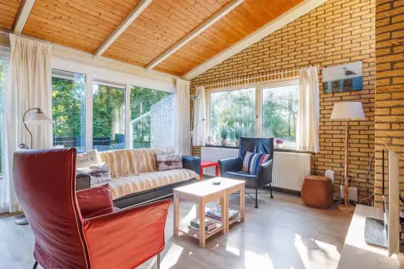 Recreatiebungalow nabij Roosduinen 3 slaapkamers 6 zonnepanelen