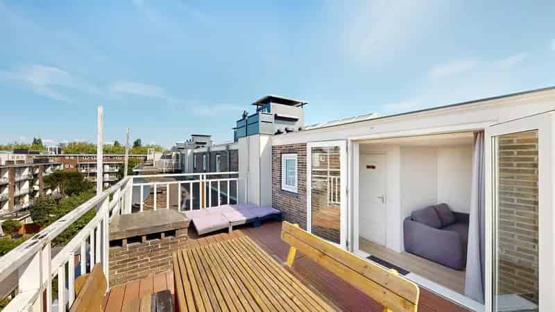 Ruim appartement Bos en Lommer 3 slaapkamers dakterras