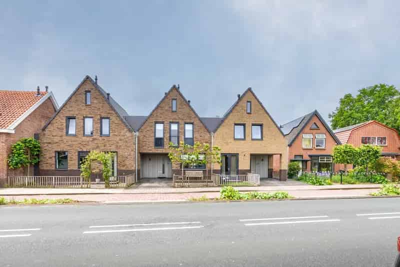 Moderne 4 Kamer Eengezinswoning Zoeterwoude 2017 Tuin Zonnepanelen