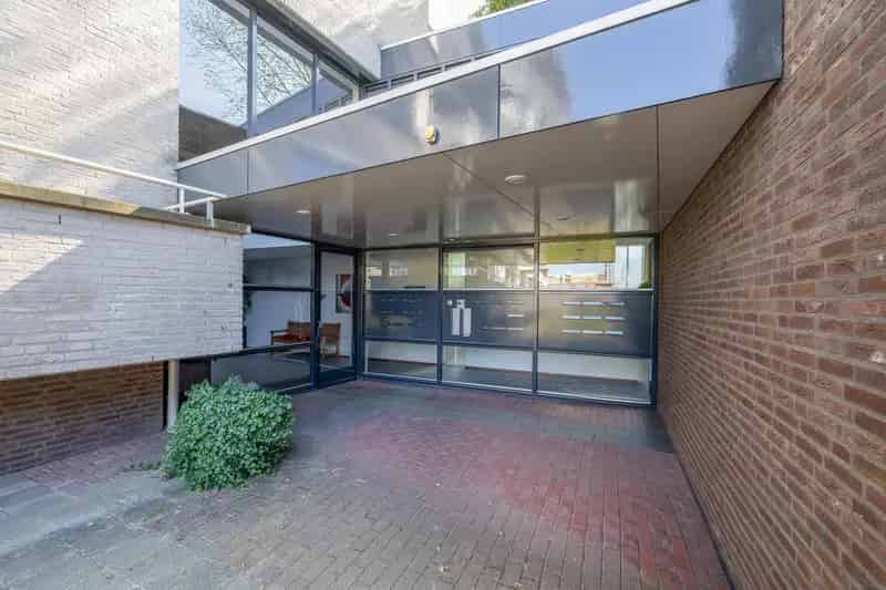Appartement te koop Waalwijk: Ruim, Licht, Gelijkvloers, Centrum nabij
