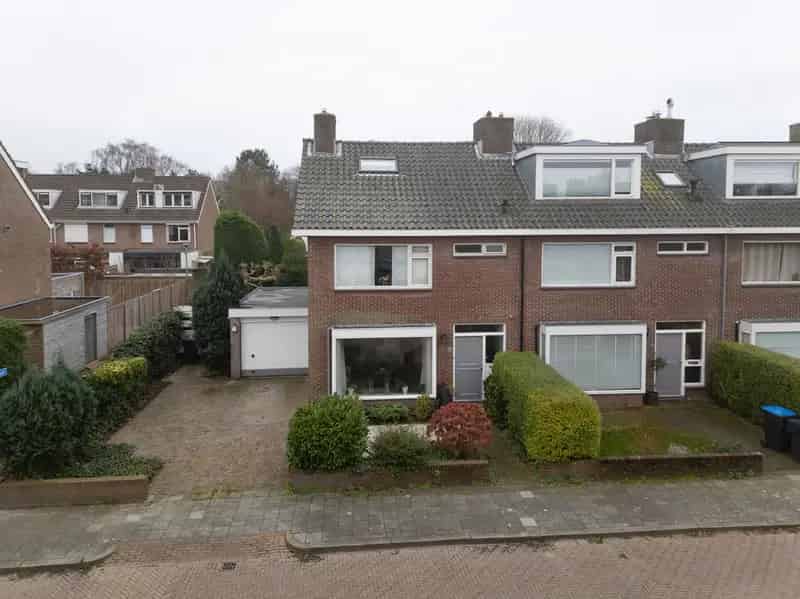 Hoekwoning Boschgeest 3 slaapkamers garage tuin