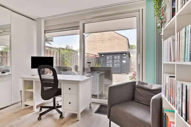 Huis te koop Rotterdam Ommoord: Instapklare 6-kamer woning