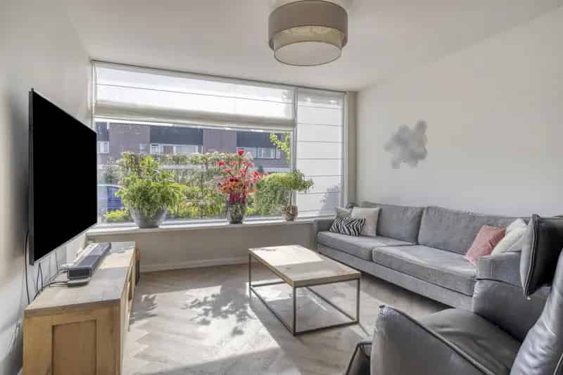 Royale gezinswoning 6 slaapkamers moderne keuken badkamer