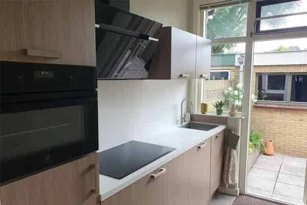 Moderne Hoekwoning 4 Slaapkamers Grote Garage Kadenbuurt