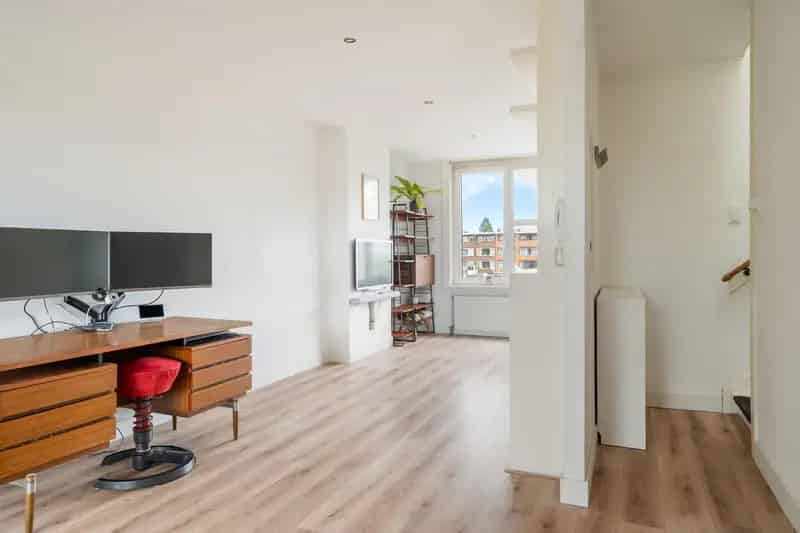 Ruim appartement Blijdorp 75m2 met dakterras potentie