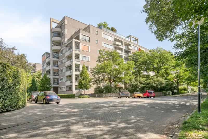 Ruim appartement te koop in Vught