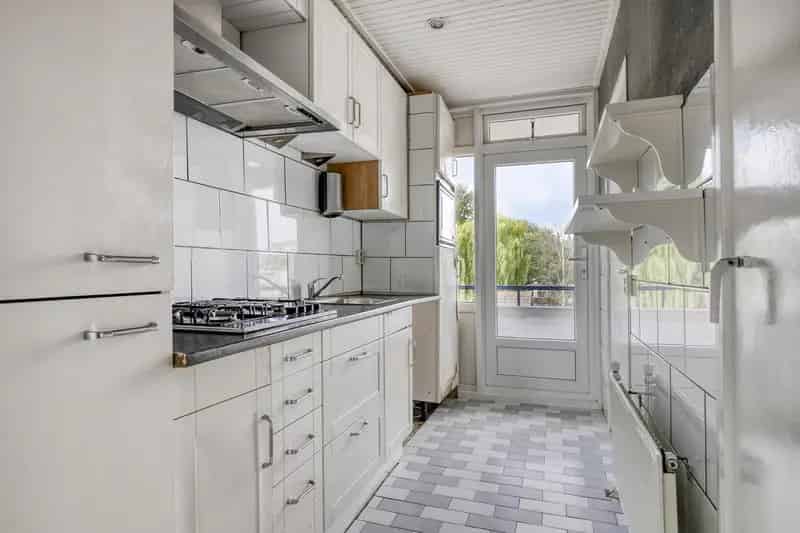 4 Kamer Appartement Lombardijen Starterseigen grond