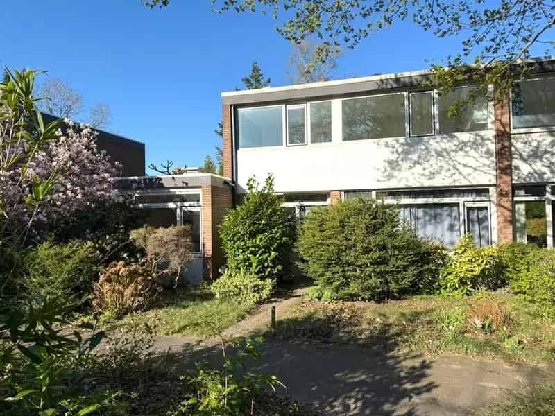 Geschakelde Tussenwoning Angelslo 4 Kamers Tuin Zonnepanelen