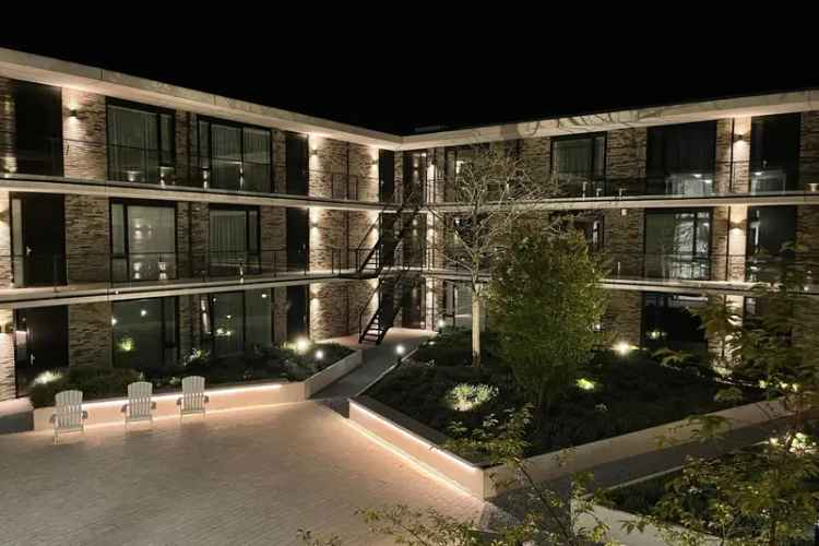 Luxe Appartement Wassenaar 193m2 2 Slaapkamers Parkeerplaatsen