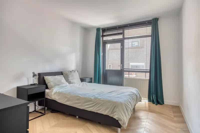 Instapklaar 3 Kamer Appartement Hartje Centrum Waalwijk
