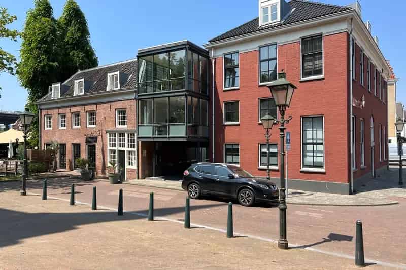 Kantoorruimte te huur Rotterdam Oud IJsselmonde 207m²