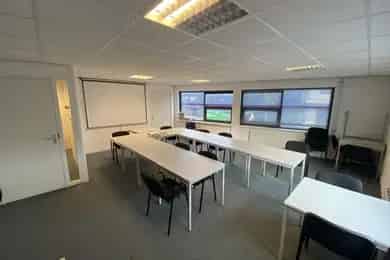80m2 Bedrijfsruimte te huur Diemen Nabij Amsterdam