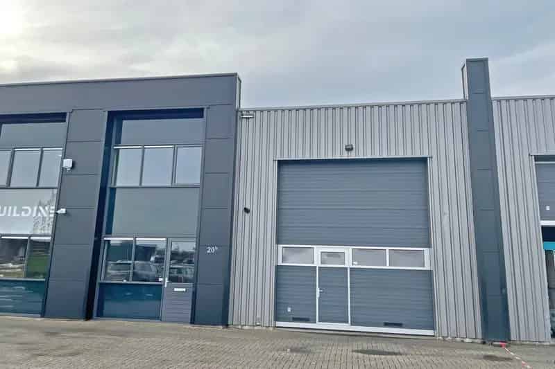 Bedrijfshal te Huur Oud Gastel 2825m2 Kantoorruimte A58 A17