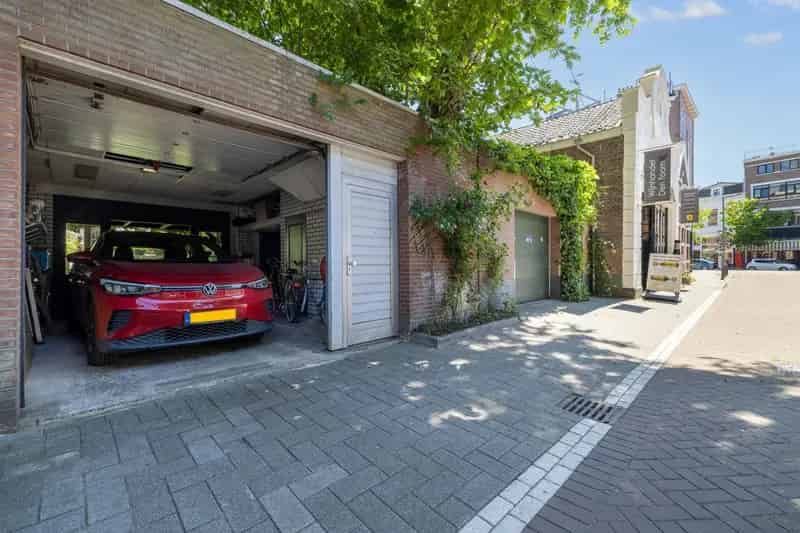 Herenhuis Kralingen: Authentiek & Ruim - 6 slaapkamers