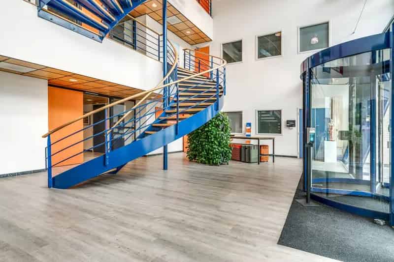 Belegging Hoorn Kantoorgebouw Verhuurd Tot 2034 Herontwikkeling Appartementen
