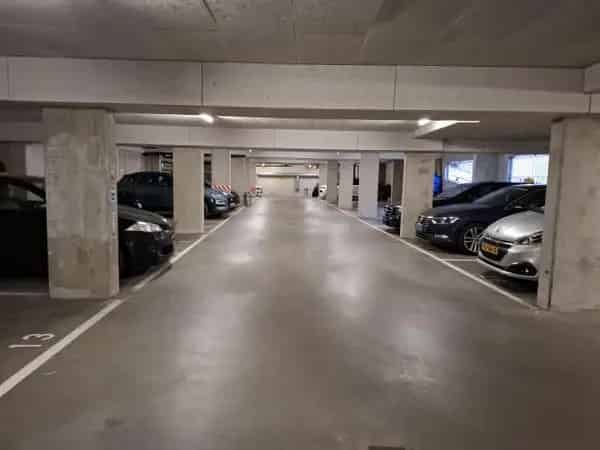 Parkeerplaats Te Koop , Rotterdam, Zuid-Holland