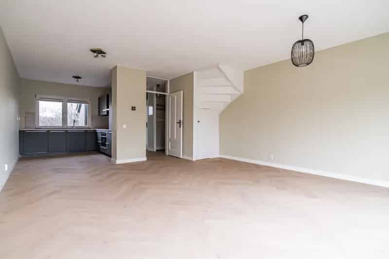Moderne Poortwoning te Leiderdorp