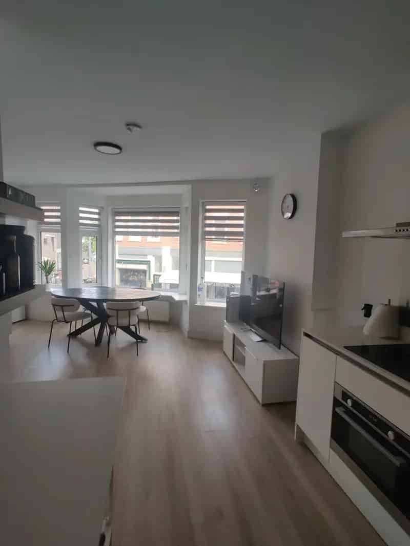 Kamer te Huur Rotterdam Crooswijk - Tijdelijk Juli/Augustus