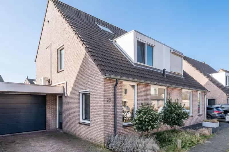 Instapklare Tweekapper Mierlo Hout 4 Slaapkamers Garage Tuin