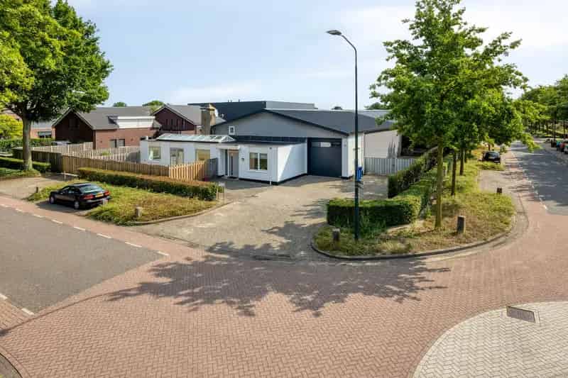 Bedrijfshal Schijndel | Zoek bedrijfshallen te koop: Huygensweg 5 5482 TH Schijndel 