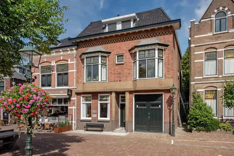 Monumentaal pand aan de Vliet: Woon werkpand 277m2