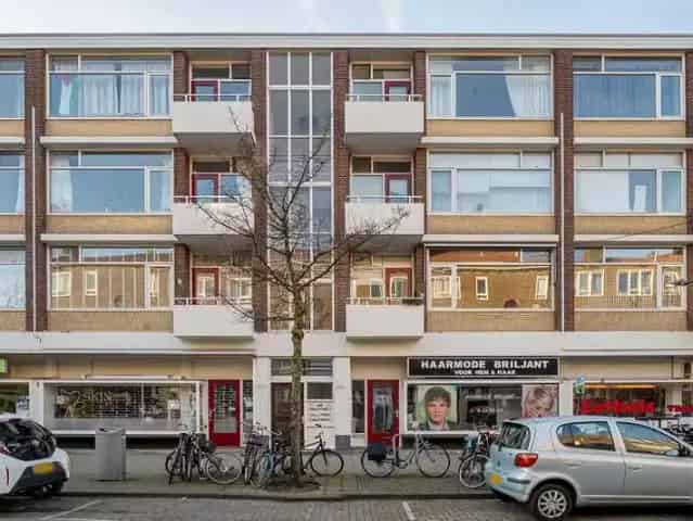 3-kamer woning Kralingen 2 balkons laminaat