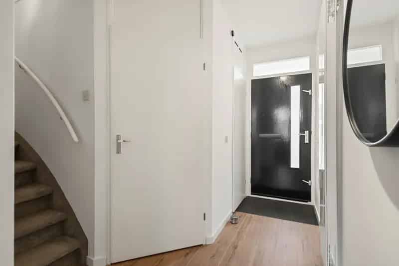 Ruime woning aan het water te Julianadorp