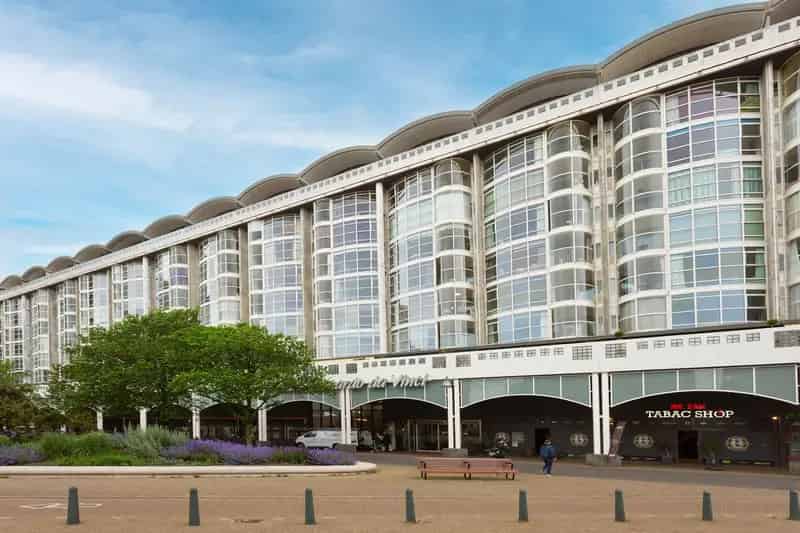 Appartement te koop Scheveningen: Luxe Strandleven met 20m2 Terras