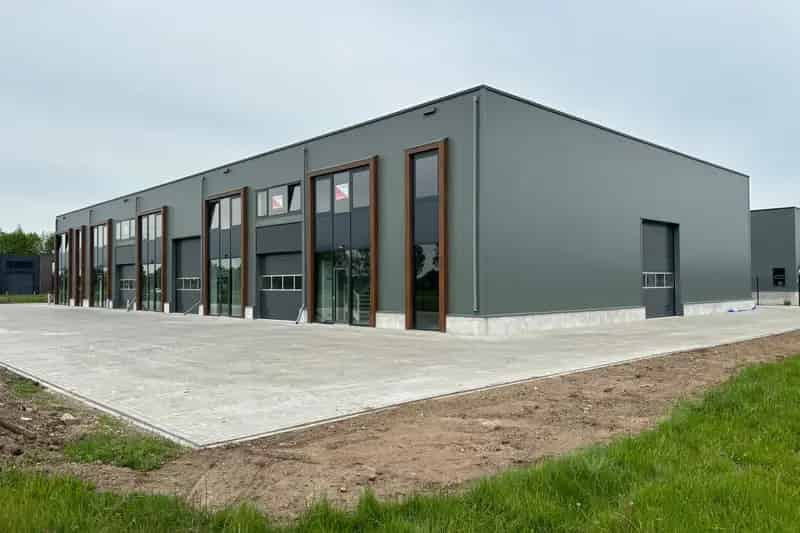 Bedrijfsruimte te huur Haaksbergen 205m² Showroom Kantoor