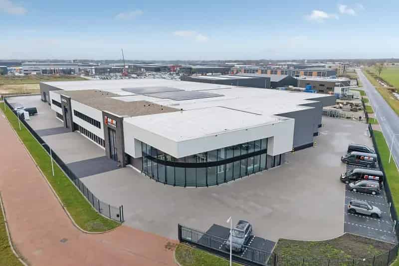Modern Kantoorpand te Huur Staphorst Nabij A28