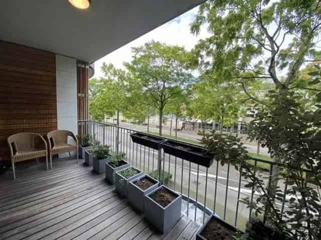 Bovenwoning Maastricht Centrum: Ruim Appartement met Balkon