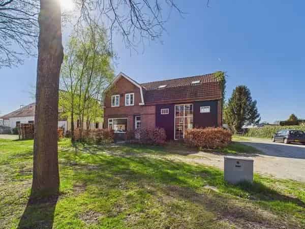 Familiehuis Kapellebrug: Luxe, Ruimte & Centrale Ligging