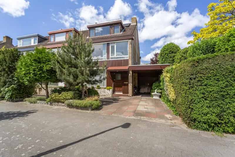 Ruime 5 6 Kamer Hoekwoning Rotterdam Hillegersberg 165m2
