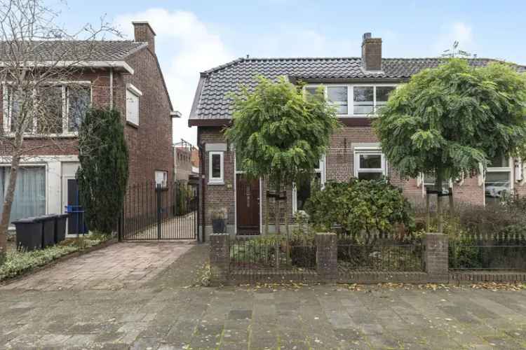 Eengezinswoning Te Koop in Rotterdam, Zuid-Holland