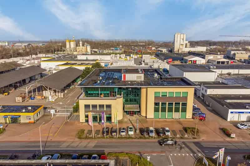 Kantoorruimte te Huur Meppel Industrieweg