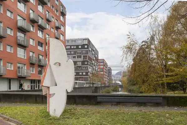 Galerijflat Te Huur in Amsterdam, Noord-Holland