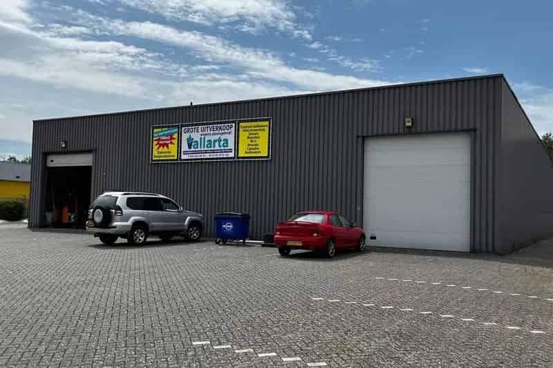 Bedrijfshal Landgraaf 630m2 te huur nabij Karwei