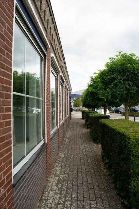 Bedrijfsunit te Huur Medisch Centrum Gennep 165m2