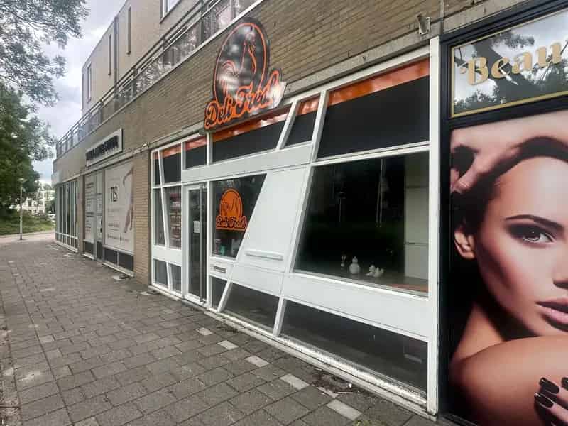 Winkelruimte te Huur Alphen aan den Rijn 105m2