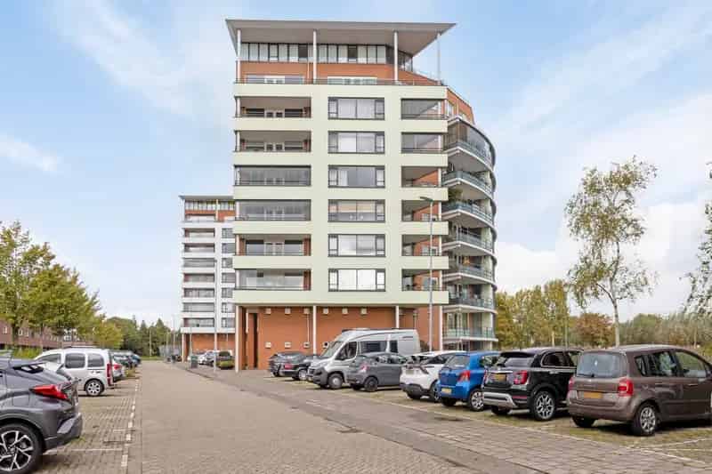 3 Kamer Appartement Rotterdam  Zonnig Terras Aan Het Water