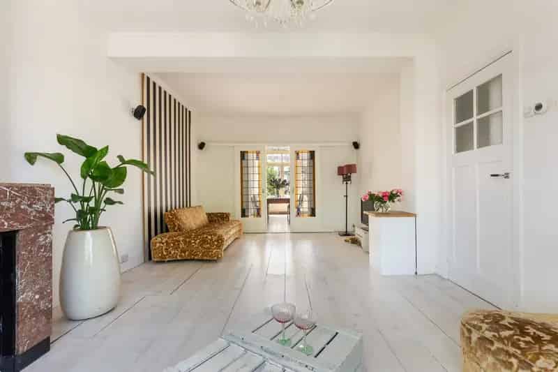 4-kamer Bovenwoning Blijdorp 89m2  2 Balkons  Instapklaar