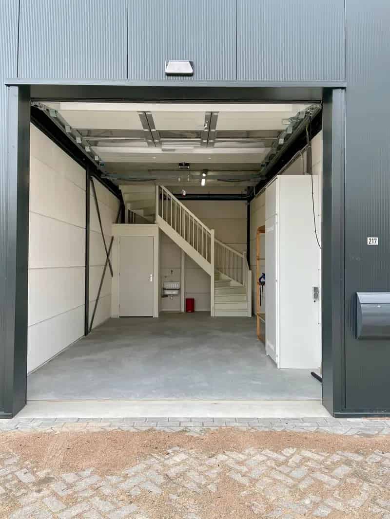 Bedrijfsunit te Huur Alphen aan den Rijn 64m2 Kantoor