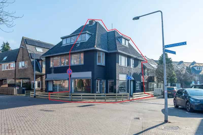 2 Onder 1 Kap Woning Hilversum 139m2 Renovatieproject
