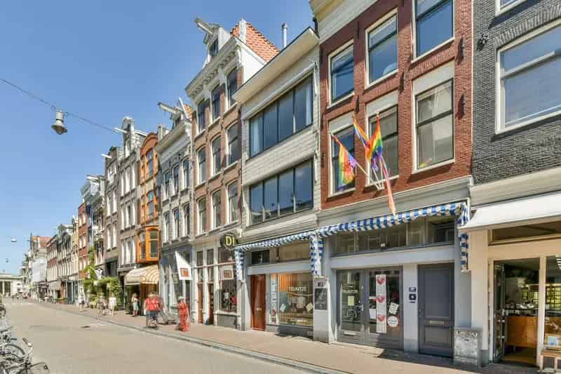 Luxe bovenhuis 200m2 Haarlemmerdijk Amsterdam