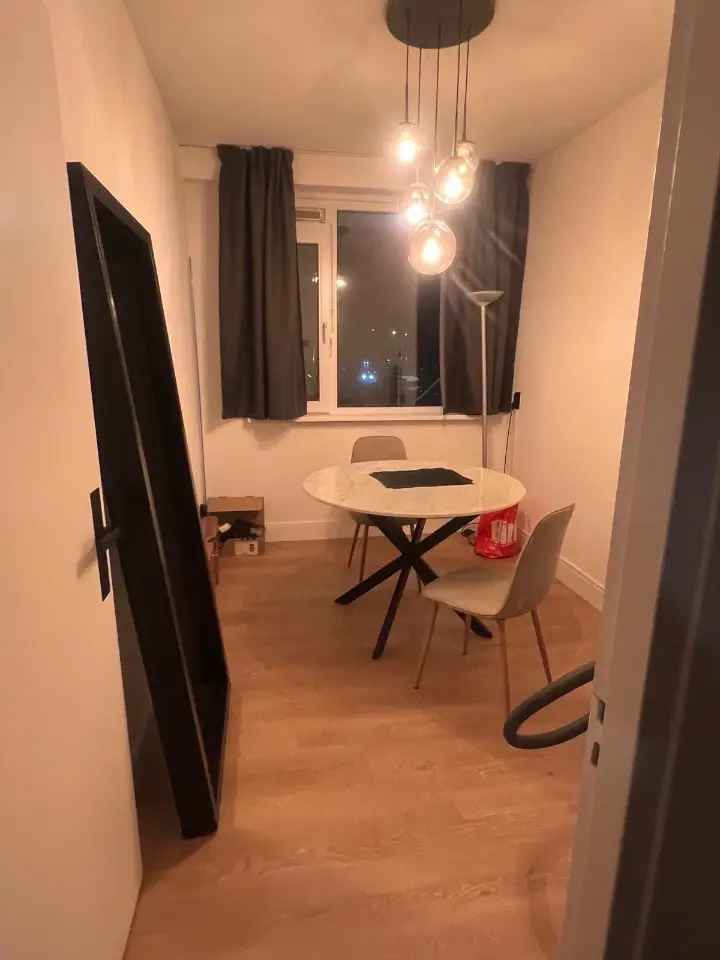 Kamer te huur in Rotterdam met Balkon