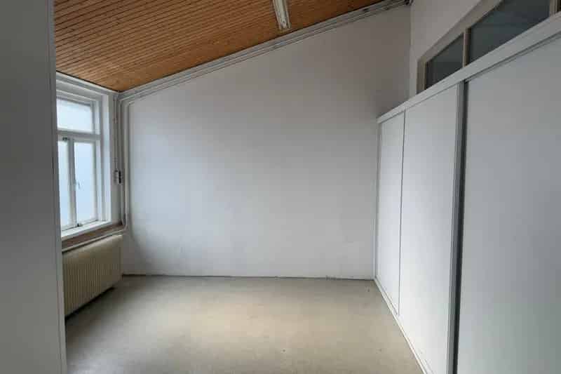 Bedrijfshal te huur Groesbeek 133m²